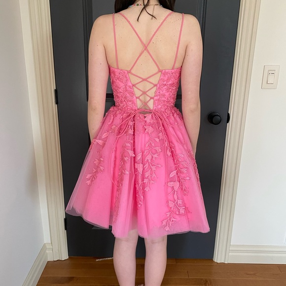 Prom Dress - Picture 2 of 5